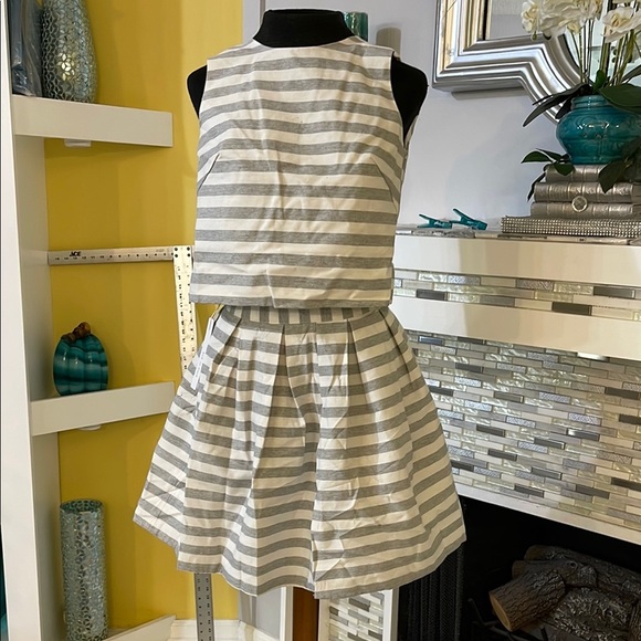 NWT Toi test Moi 2 pc striped skirt set S - Picture 2 of 5